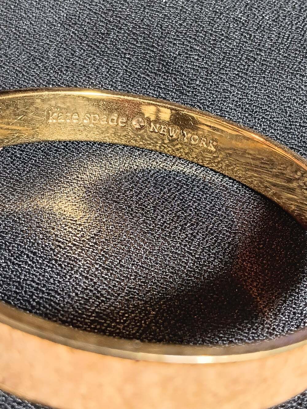 Kate Spade New York Cork Inlay Gold Tone Bangle Bracelet Fashion Jewelry KSNY - Picture 3 of 5